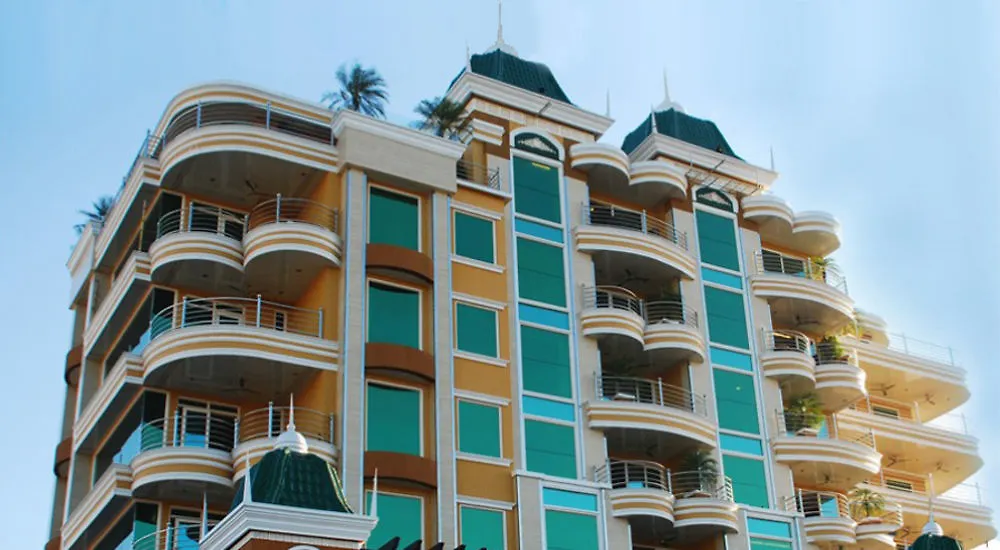 Fields Plaza Hotel By Abc Angeles 5*,