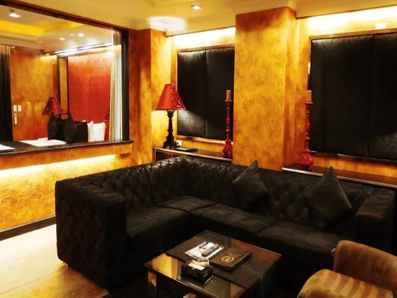 Fields Plaza Hotel By Abc Angeles Aparthotel