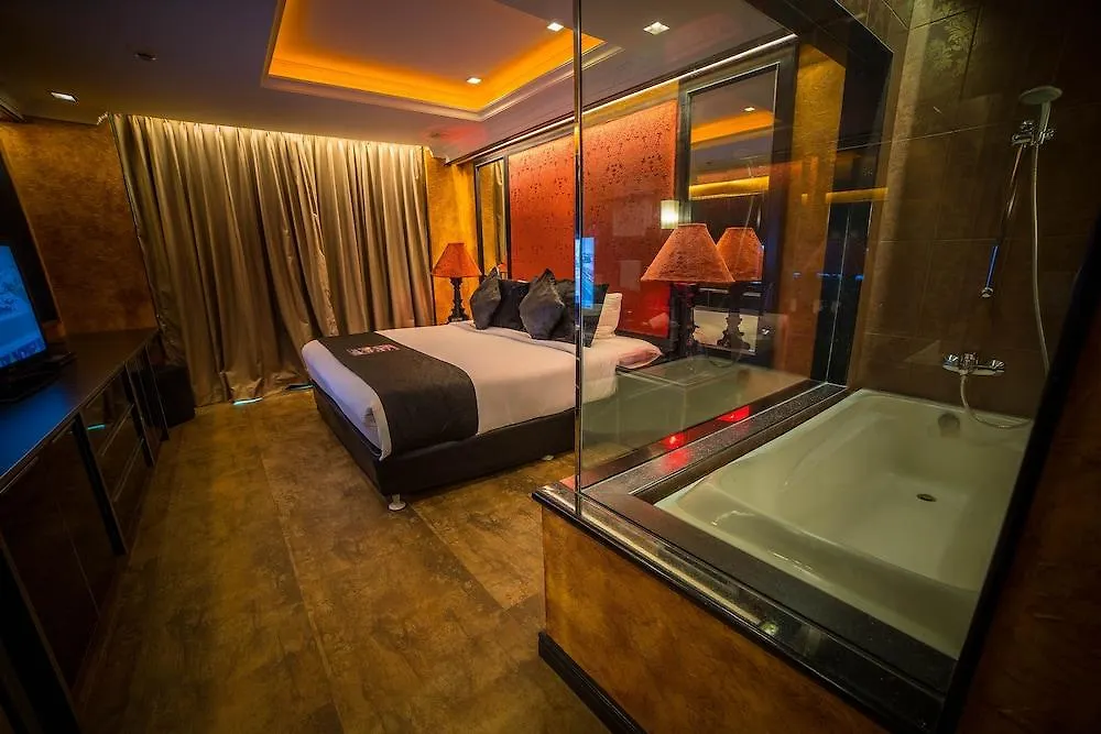 Apartmanhotel Fields Plaza Hotel By Abc Angeles