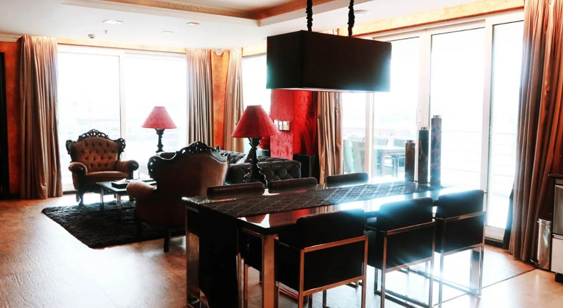 Fields Plaza Hotel By Abc Angeles Apartmanhotel
